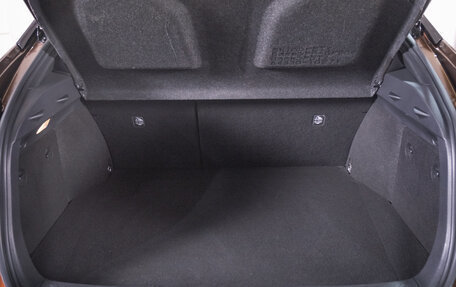 Toyota C-HR I рестайлинг, 2019 год, 2 099 000 рублей, 24 фотография