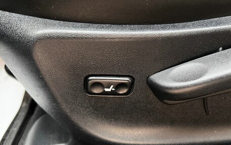 Toyota Avensis III рестайлинг, 2011 год, 1 145 000 рублей, 17 фотография