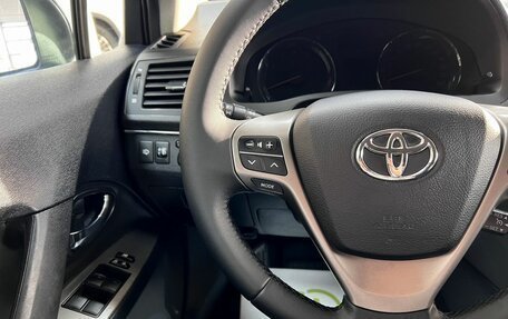 Toyota Avensis III рестайлинг, 2011 год, 1 145 000 рублей, 19 фотография