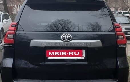 Toyota Land Cruiser Prado 150 рестайлинг 2, 2018 год, 4 300 000 рублей, 3 фотография