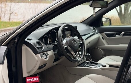 Mercedes-Benz C-Класс, 2011 год, 1 249 000 рублей, 17 фотография