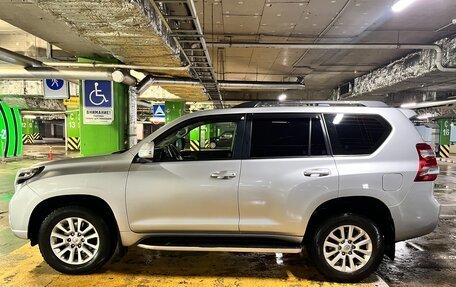 Toyota Land Cruiser Prado 150 рестайлинг 2, 2015 год, 3 150 000 рублей, 3 фотография