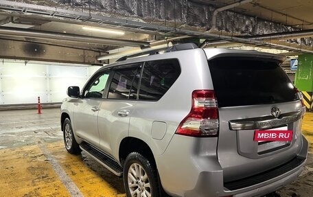 Toyota Land Cruiser Prado 150 рестайлинг 2, 2015 год, 3 150 000 рублей, 4 фотография