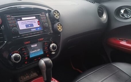 Nissan Juke II, 2012 год, 1 300 000 рублей, 10 фотография