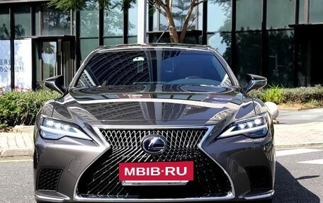 Lexus LS IV, 2022 год, 8 590 032 рублей, 2 фотография