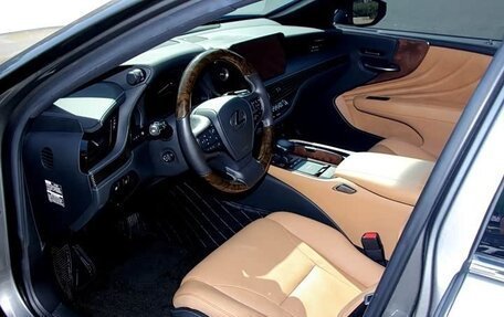 Lexus LS IV, 2022 год, 8 590 032 рублей, 14 фотография