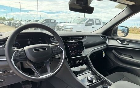 Jeep Grand Cherokee, 2025 год, 9 166 635 рублей, 13 фотография