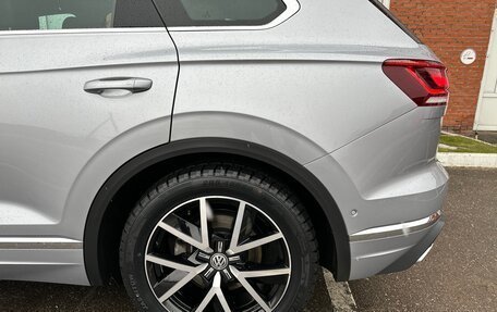 Volkswagen Touareg III, 2019 год, 4 799 000 рублей, 8 фотография