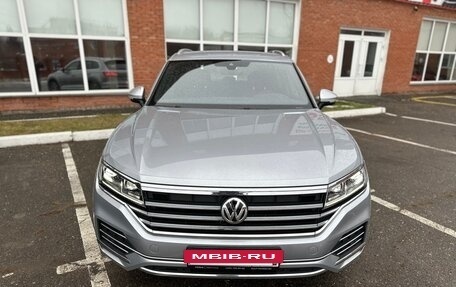 Volkswagen Touareg III, 2019 год, 4 799 000 рублей, 3 фотография