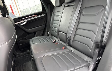 Volkswagen Touareg III, 2019 год, 4 799 000 рублей, 36 фотография