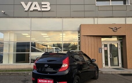 Hyundai Solaris II рестайлинг, 2012 год, 595 000 рублей, 4 фотография