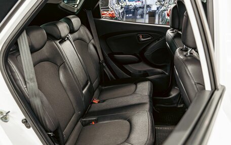 Hyundai ix35 I рестайлинг, 2015 год, 1 225 000 рублей, 24 фотография