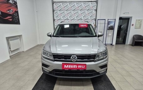 Volkswagen Tiguan II, 2019 год, 1 796 000 рублей, 2 фотография