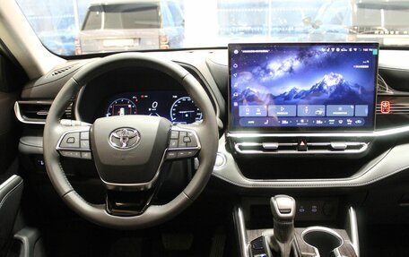 Toyota Highlander, 2025 год, 6 590 000 рублей, 15 фотография