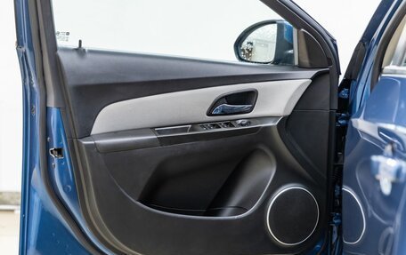 Chevrolet Cruze II, 2013 год, 959 000 рублей, 32 фотография