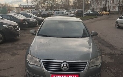 Volkswagen Passat B6, 2005 год, 450 000 рублей, 1 фотография