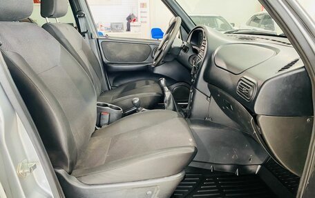 Chevrolet Niva I рестайлинг, 2019 год, 730 000 рублей, 11 фотография