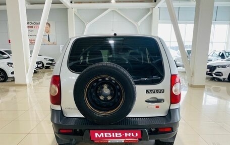 Chevrolet Niva I рестайлинг, 2019 год, 730 000 рублей, 6 фотография