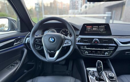 BMW 5 серия, 2019 год, 2 890 000 рублей, 13 фотография