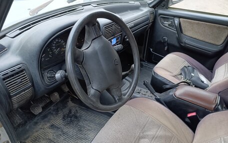 ГАЗ 3110 «Волга», 2004 год, 100 000 рублей, 5 фотография