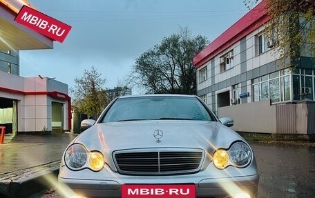 Mercedes-Benz C-Класс, 2004 год, 725 000 рублей, 6 фотография