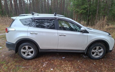 Toyota RAV4, 2013 год, 1 850 000 рублей, 3 фотография