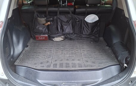 Toyota RAV4, 2013 год, 1 850 000 рублей, 12 фотография