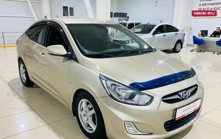 Hyundai Solaris II рестайлинг, 2012 год, 880 000 рублей, 3 фотография