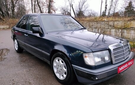 Mercedes-Benz W124, 1989 год, 950 000 рублей, 2 фотография