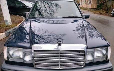 Mercedes-Benz W124, 1989 год, 950 000 рублей, 5 фотография