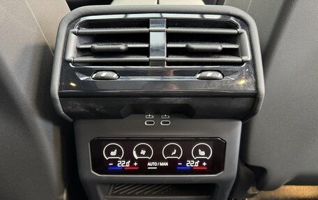 BMW 5 серия, 2025 год, 14 722 000 рублей, 22 фотография