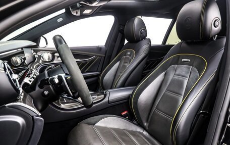 Mercedes-Benz E-Класс AMG, 2023 год, 11 650 000 рублей, 16 фотография