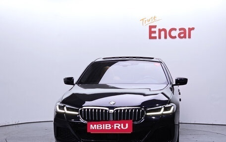 BMW 5 серия, 2022 год, 3 870 000 рублей, 3 фотография