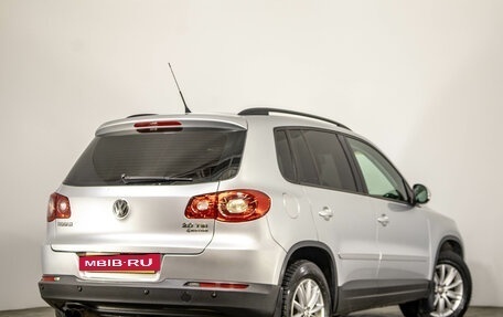 Volkswagen Tiguan I, 2010 год, 1 069 000 рублей, 5 фотография