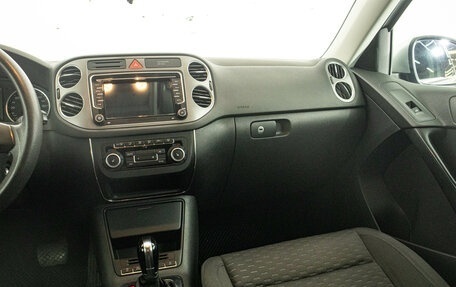 Volkswagen Tiguan I, 2010 год, 1 069 000 рублей, 15 фотография