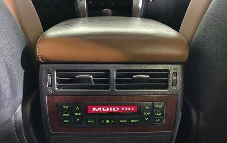 Toyota Land Cruiser 200, 2014 год, 4 568 000 рублей, 19 фотография