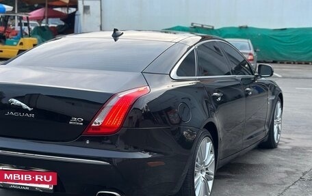 Jaguar XJ IV (X351), 2014 год, 2 300 000 рублей, 8 фотография
