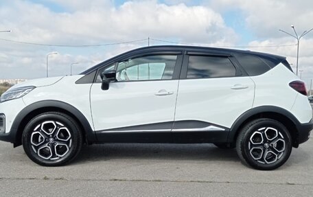 Renault Kaptur I рестайлинг, 2022 год, 2 000 000 рублей, 6 фотография