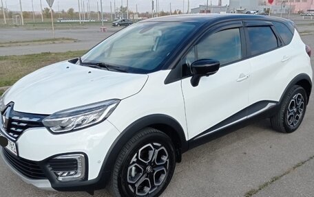 Renault Kaptur I рестайлинг, 2022 год, 2 000 000 рублей, 8 фотография