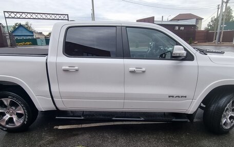 Dodge RAM IV, 2019 год, 6 000 000 рублей, 4 фотография