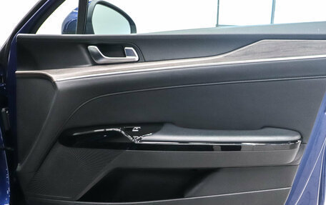 KIA K5, 2021 год, 2 780 000 рублей, 25 фотография