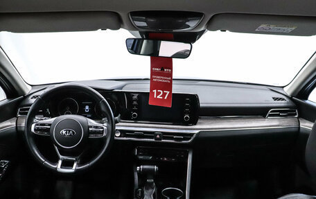 KIA K5, 2021 год, 2 780 000 рублей, 27 фотография