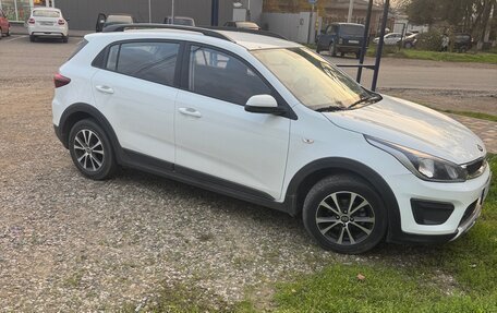 KIA Rio IV, 2018 год, 1 400 000 рублей, 2 фотография