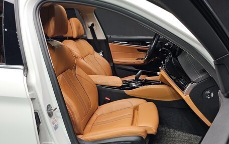 BMW 5 серия, 2022 год, 3 260 000 рублей, 16 фотография