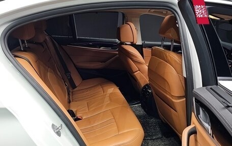 BMW 5 серия, 2022 год, 3 260 000 рублей, 17 фотография