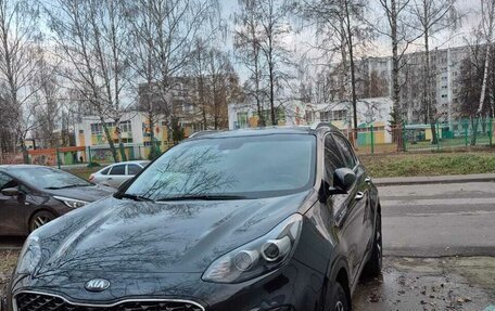 KIA Sportage IV рестайлинг, 2018 год, 2 190 000 рублей, 3 фотография