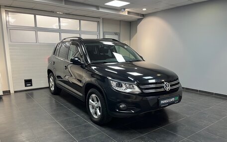 Volkswagen Tiguan I, 2015 год, 1 600 000 рублей, 3 фотография