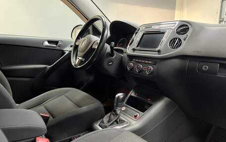 Volkswagen Tiguan I, 2015 год, 1 600 000 рублей, 16 фотография