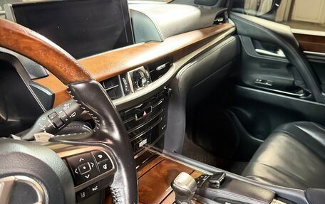 Lexus LX III, 2018 год, 6 000 000 рублей, 6 фотография