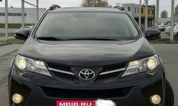 Toyota RAV4, 2016 год, 1 830 000 рублей, 11 фотография